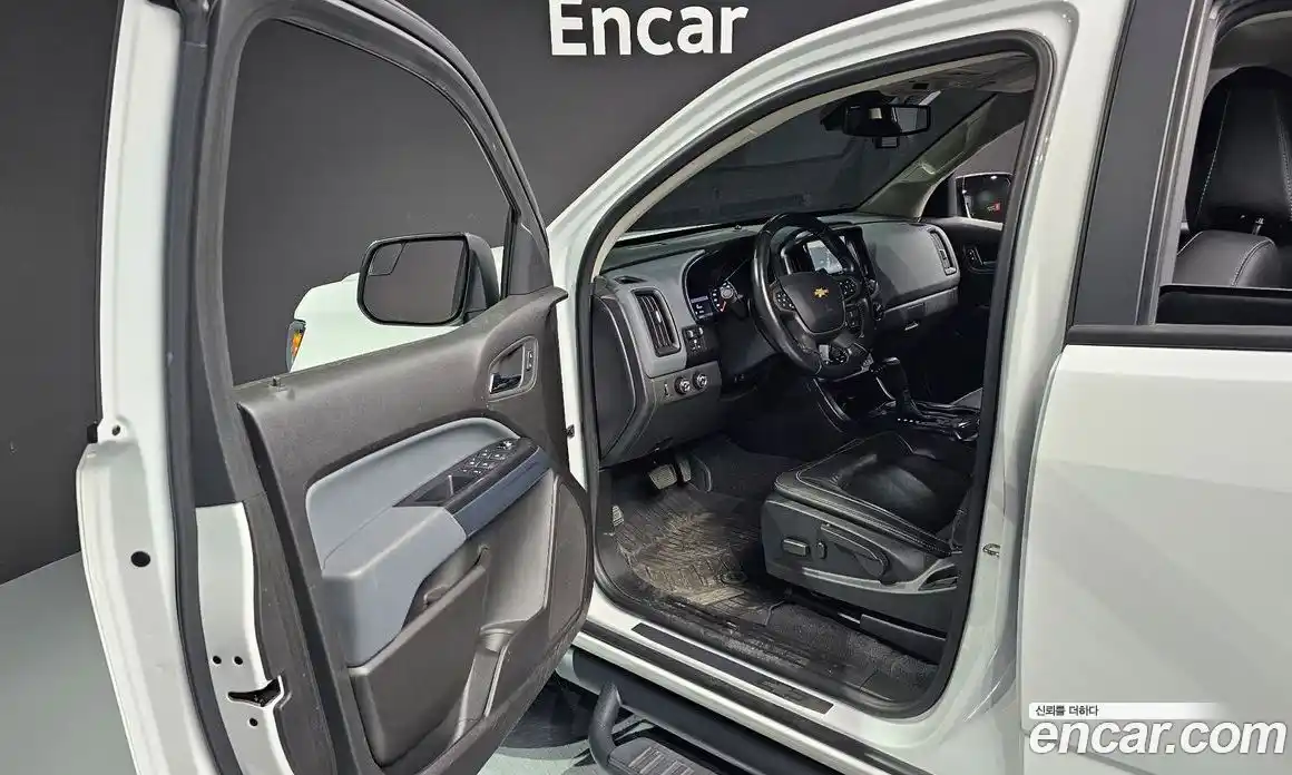 Chevrolet Colorado 2021 3.6 Автомат в Москве № 105339, фото 13