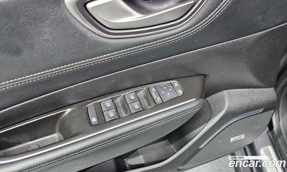 Renault SM6 2016 2.0 Автомат в Москве № 106432, фото 15