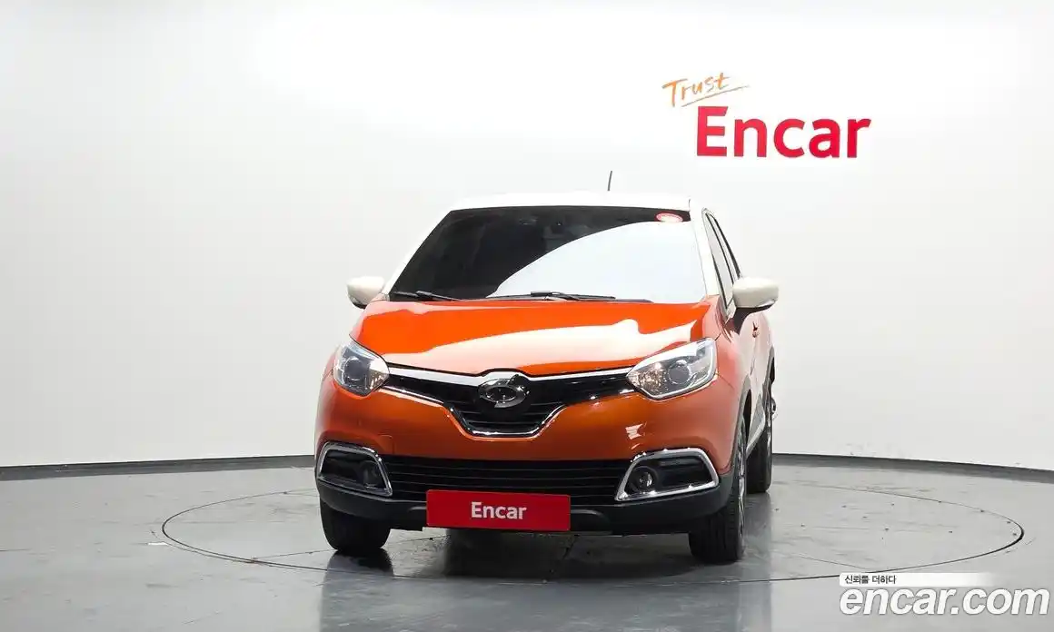 Renault QM3 2015 1.5 Автомат в Москве № 106615, фото 12