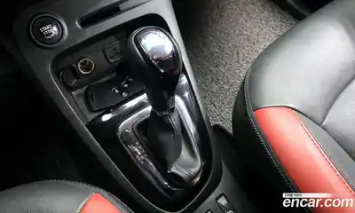 Renault QM3 2015 1.5 Автомат в Москве № 106615, миниатюра 2