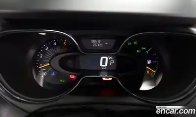 Renault QM3 2015 1.5 Автомат в Москве № 106615, миниатюра 6