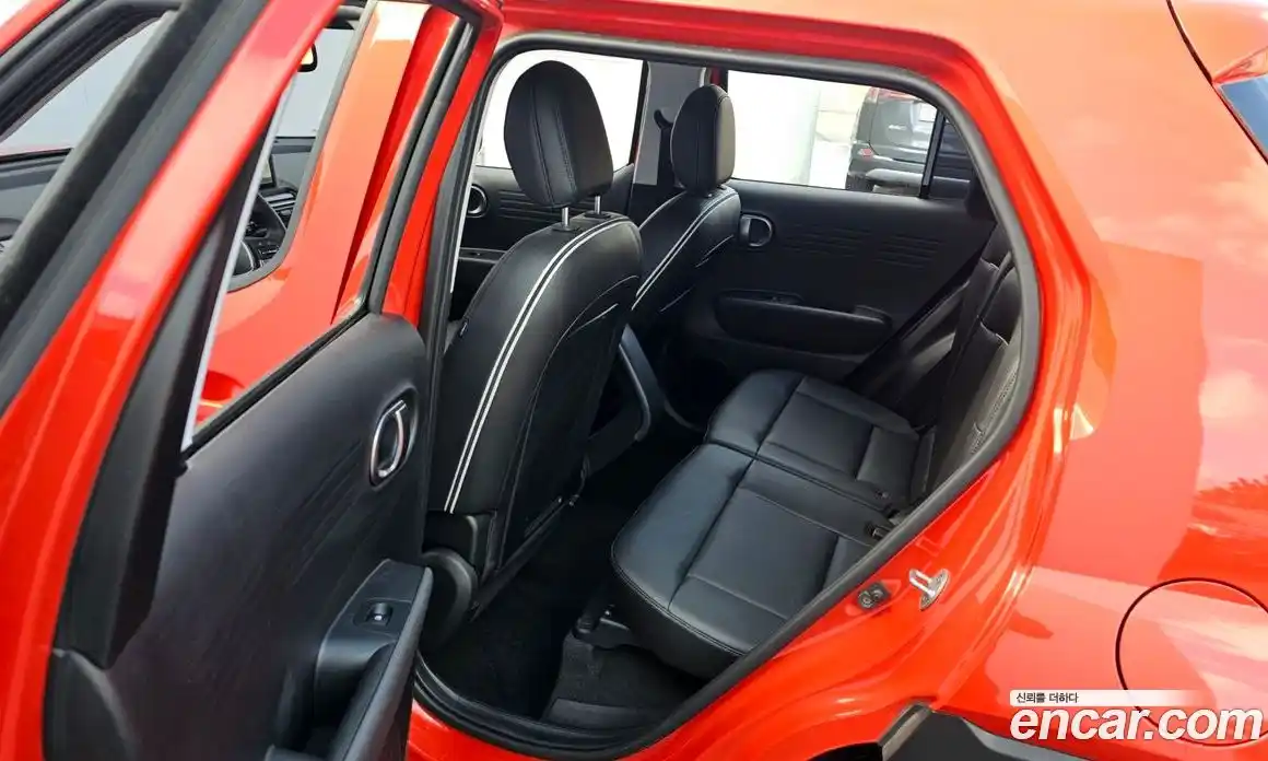 Hyundai Casper 2023 1.0 Автомат в Москве № 107851, фото 16