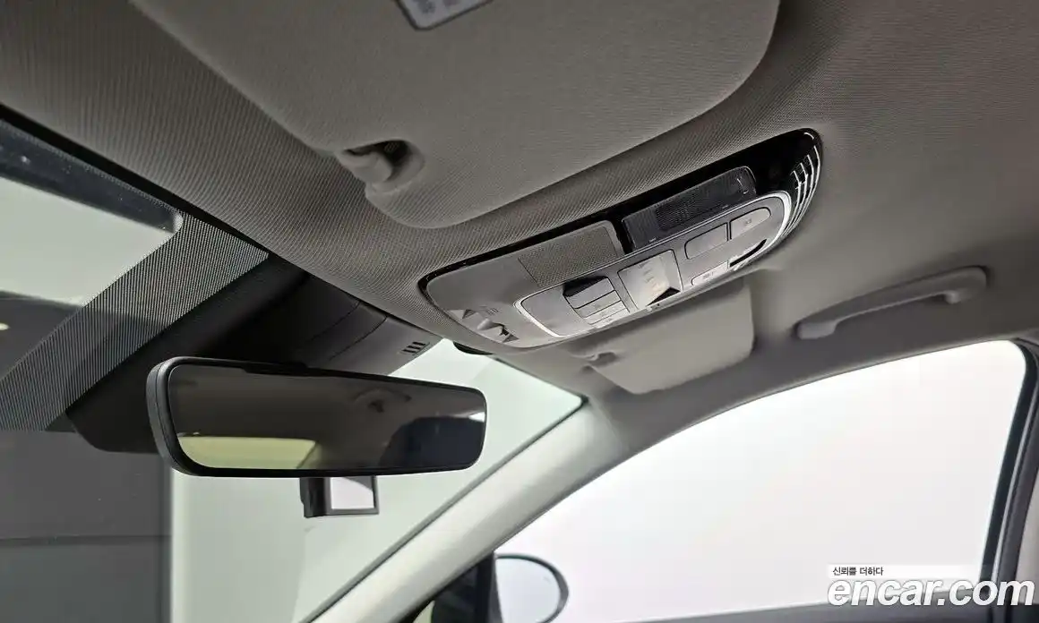 Hyundai Sonata 2020 2.0 Автомат в Москве № 108067, фото 20