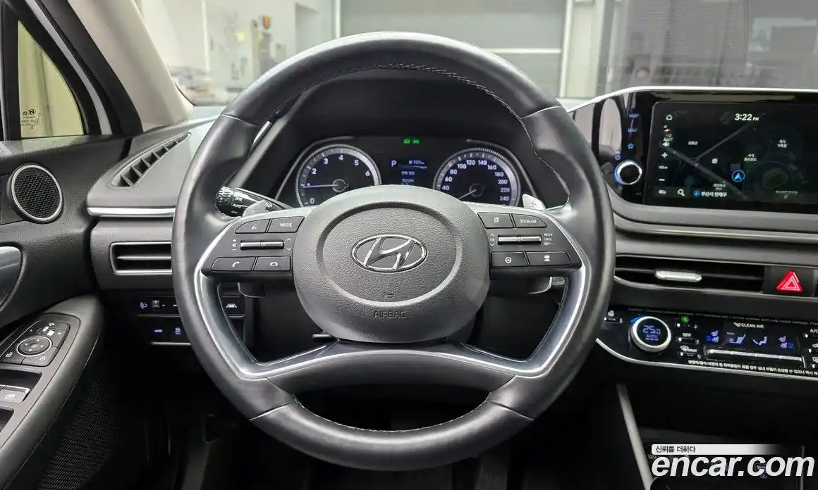 Hyundai Sonata 2020 2.0 Автомат в Москве № 108067, фото 4