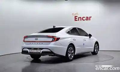 Hyundai Sonata 2020 2.0 Автомат в Москве № 108067, миниатюра 5