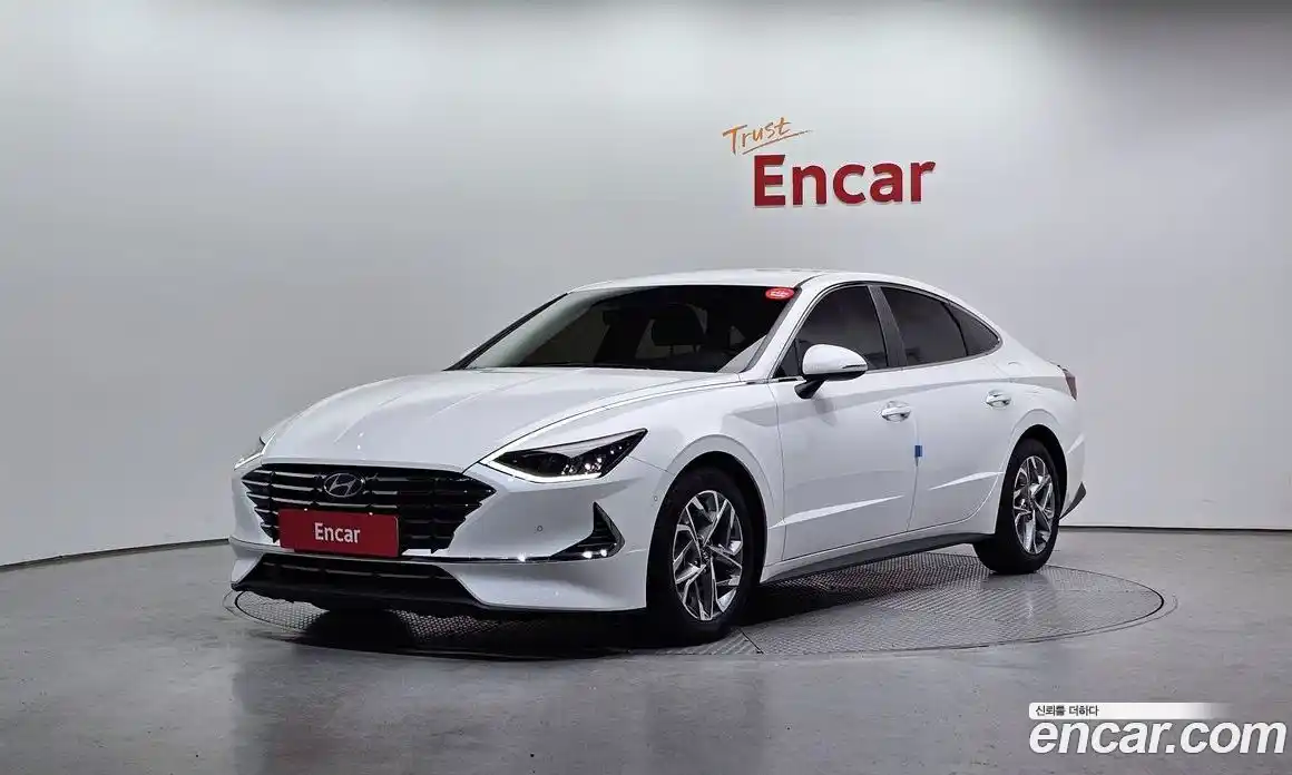Hyundai Sonata 2020 2.0 Автомат в Москве № 108067, фото 6