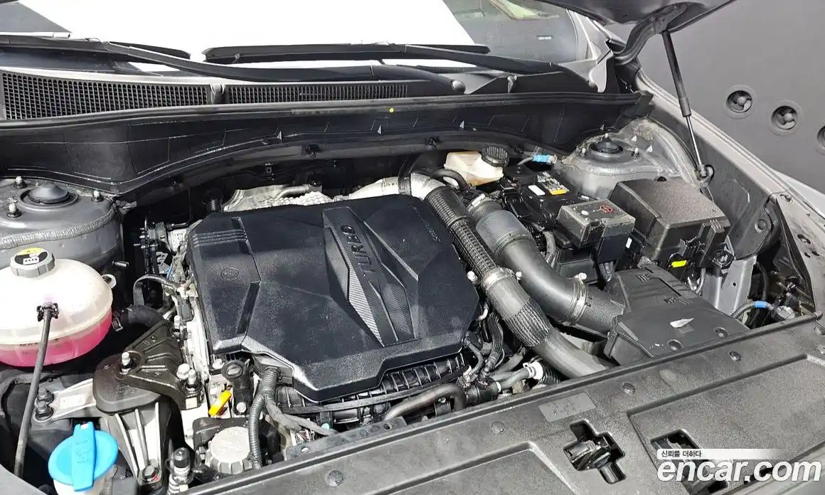 Hyundai Santa Fe 2021 2.5 Автомат в Москве № 111672, фото 15