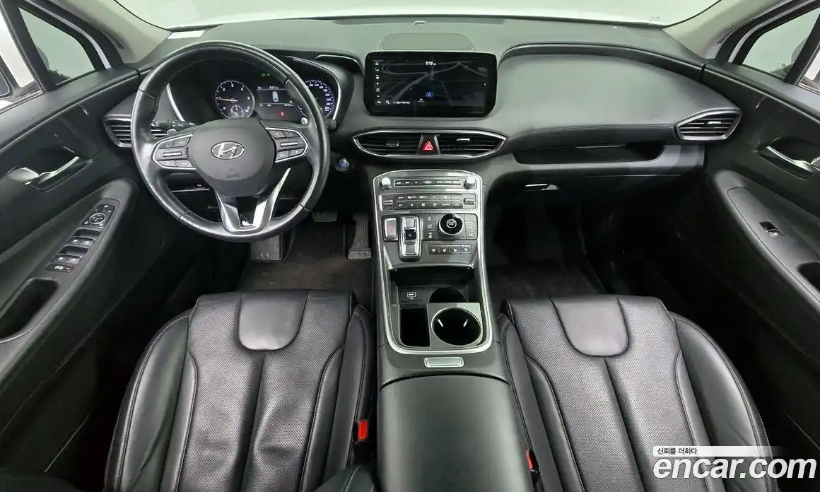 Hyundai Santa Fe 2023 2.2 Автомат в Москве № 112090, фото 19