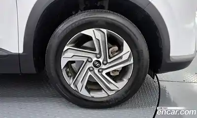 Hyundai Santa Fe 2023 2.2 Автомат в Москве № 112090, миниатюра 2