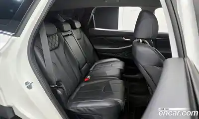 Hyundai Santa Fe 2023 2.2 Автомат в Москве № 112090, миниатюра 7