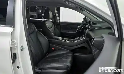 Hyundai Santa Fe 2023 2.2 Автомат в Москве № 112090, миниатюра 10