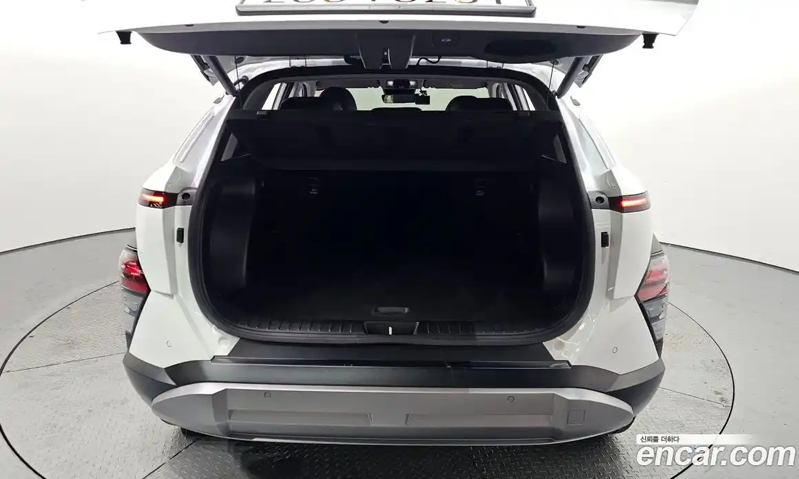 Hyundai Kona 2024 1.6 Автомат в Москве № 11600, фото 19