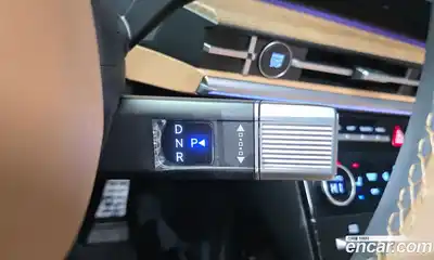 Hyundai Santa Fe 2024 1.6 Автомат в Москве № 119230, миниатюра 8