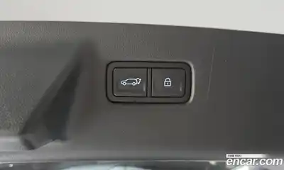 Hyundai Santa Fe 2024 1.6 Автомат в Москве № 119230, миниатюра 9