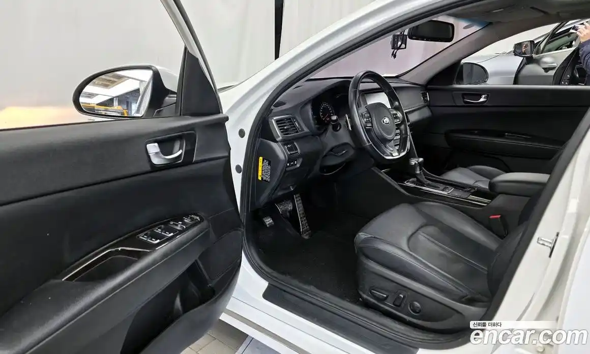 Kia K5 2016 2.0 Автомат в Москве № 120626, фото 18