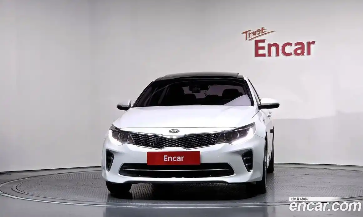 Kia K5 2016 2.0 Автомат в Москве № 120626, фото 10