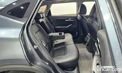 Kia Seltos 2023 1.6 Автомат в Москве № 120993, миниатюра 11