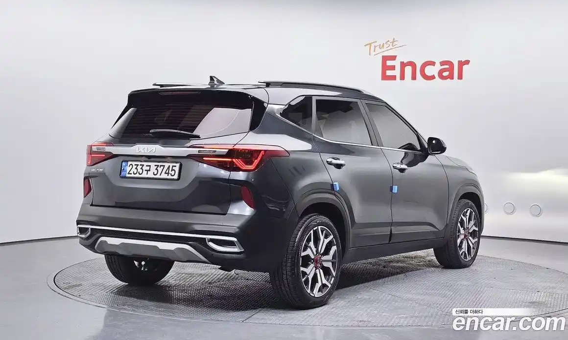 Kia Seltos 2023 1.6 Автомат в Москве № 120993, фото 15