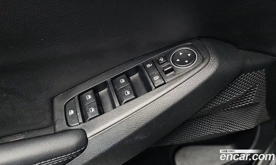 Kia Seltos 2023 1.6 Автомат в Москве № 120993, фото 10