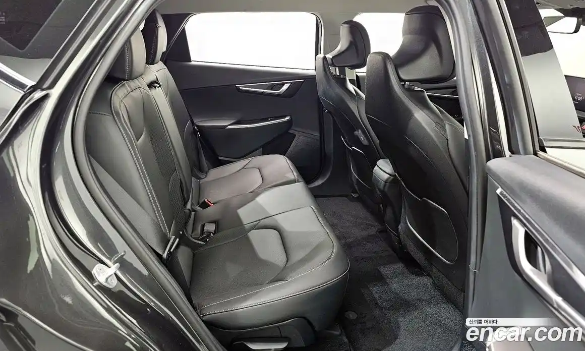 Kia EV6 2022 0.1 Автомат в Москве № 121992, фото 11