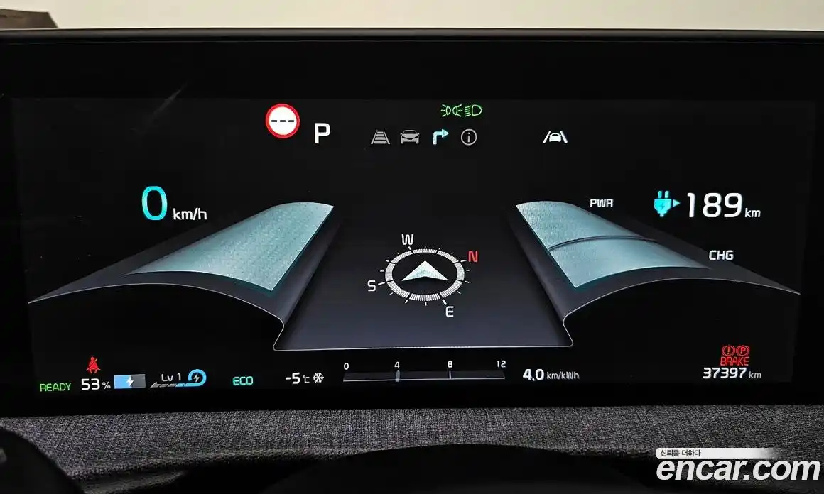 Kia EV6 2022 0.1 Автомат в Москве № 121992, фото 4