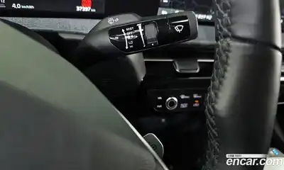 Kia EV6 2022 0.1 Автомат в Москве № 121992, миниатюра 7