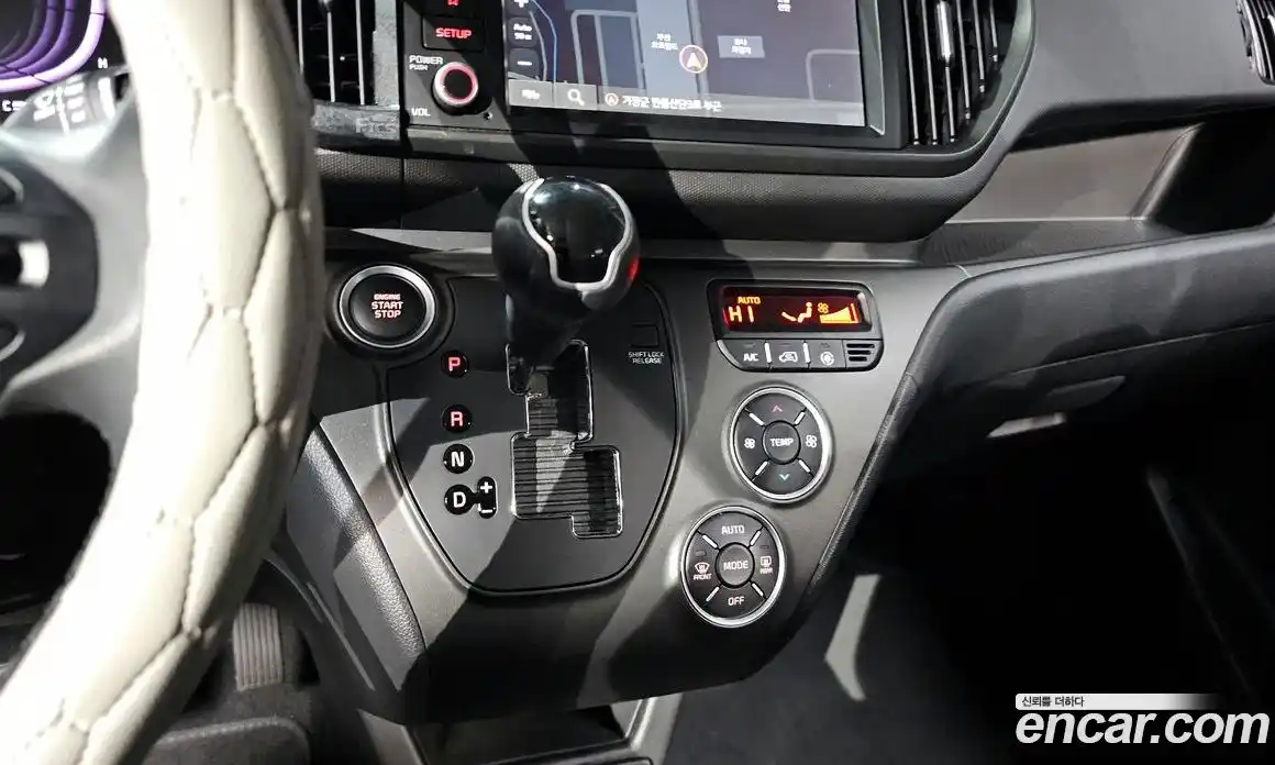 Kia Ray 2024 1.0 Автомат в Москве № 123814, фото 1