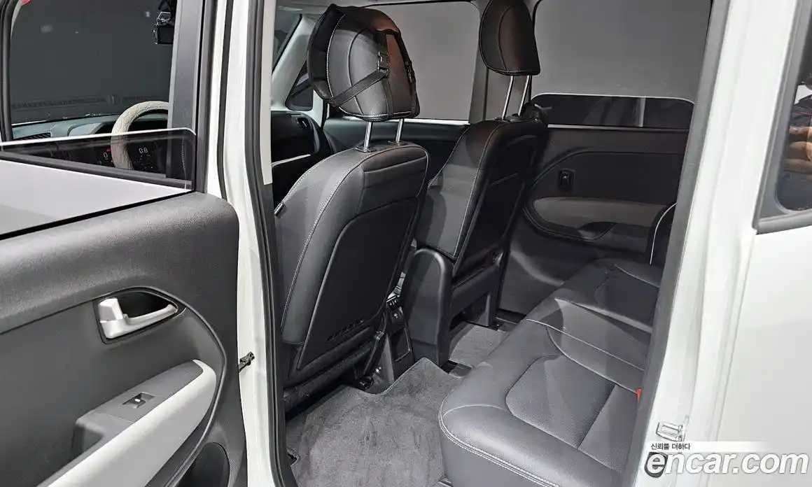 Kia Ray 2024 1.0 Автомат в Москве № 123814, фото 5