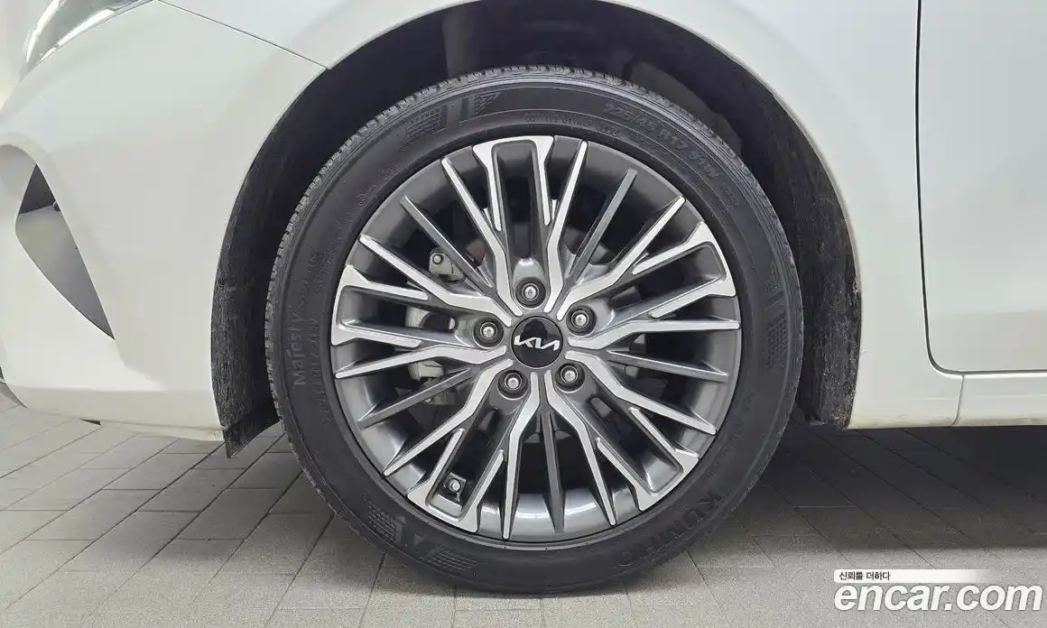 Kia K3 2024 1.6 Автомат в Москве № 123920, фото 14