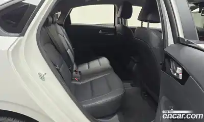 Kia K3 2024 1.6 Автомат в Москве № 123920, миниатюра 9