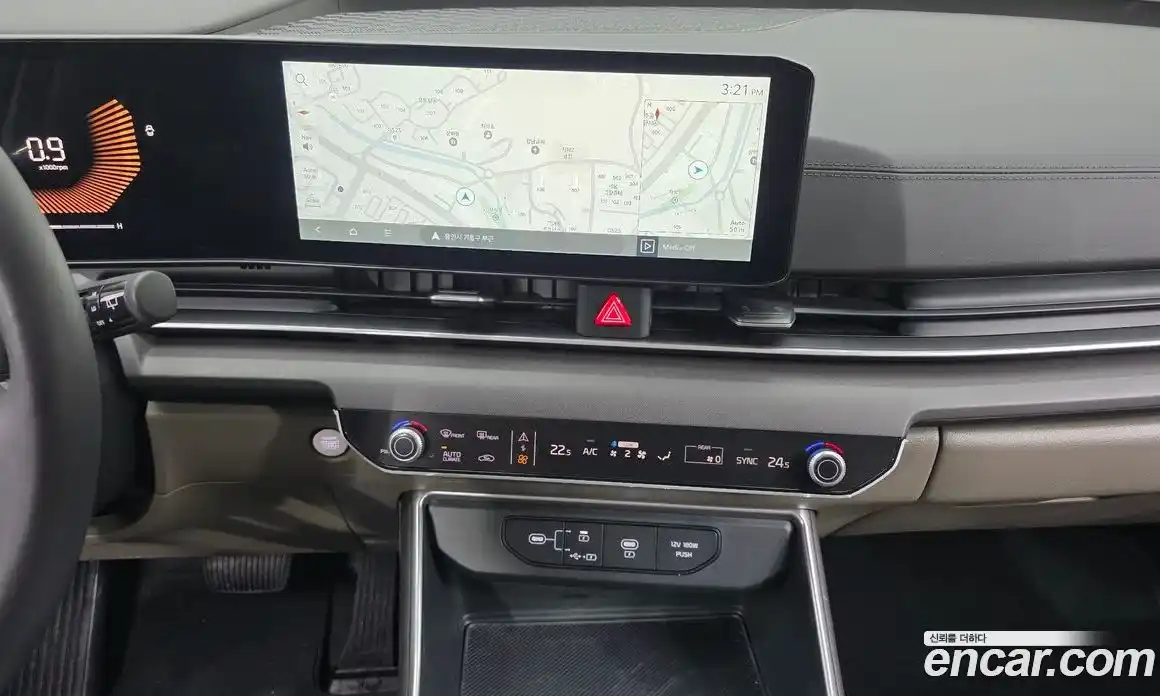 Kia Canival 2024 2.2 Автомат в Москве № 124118, фото 10