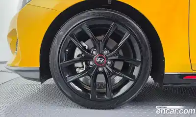 Hyundai Veloster 2020 1.6 Автомат в Москве № 125866, миниатюра 10