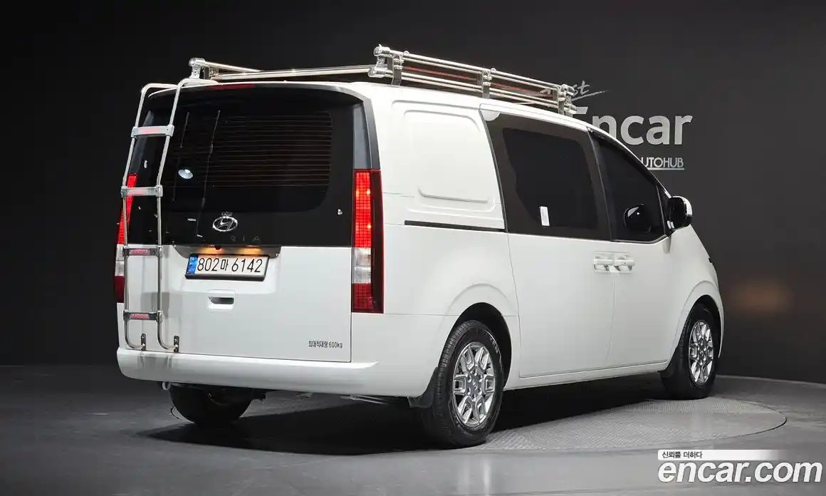 Hyundai Staria 2022 2.2 Автомат в Москве № 126619, фото 18