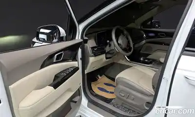 Kia Canival 2023 3.5 Автомат в Москве № 127138, миниатюра 4