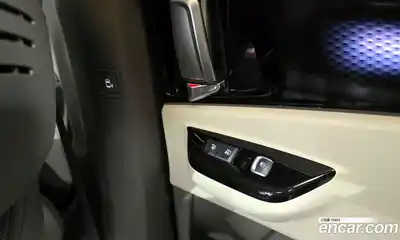 Kia Canival 2023 3.5 Автомат в Москве № 127138, миниатюра 5