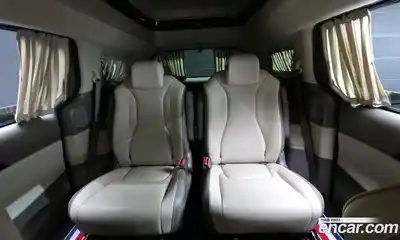 Kia Canival 2023 3.5 Автомат в Москве № 127138, миниатюра 9