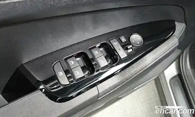 Kia Sportage 2024 2.0 Автомат в Москве № 128484, миниатюра 4