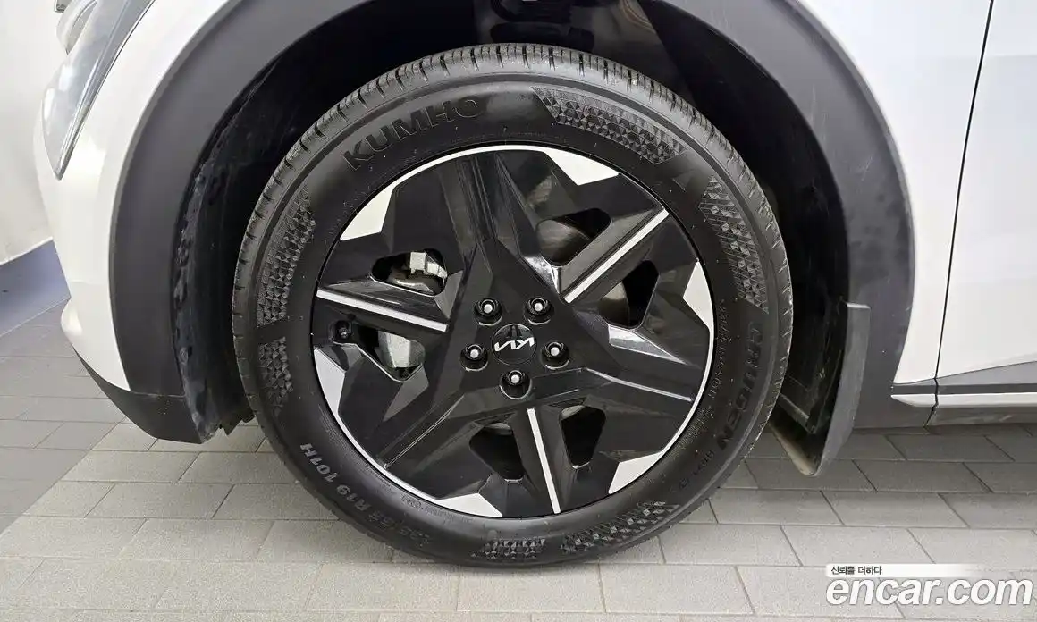 Kia EV6 2025 0.1 Автомат в Москве № 129307, фото 16