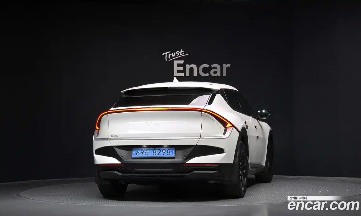 Kia EV6 2025 0.1 Автомат в Москве № 129307, фото 4