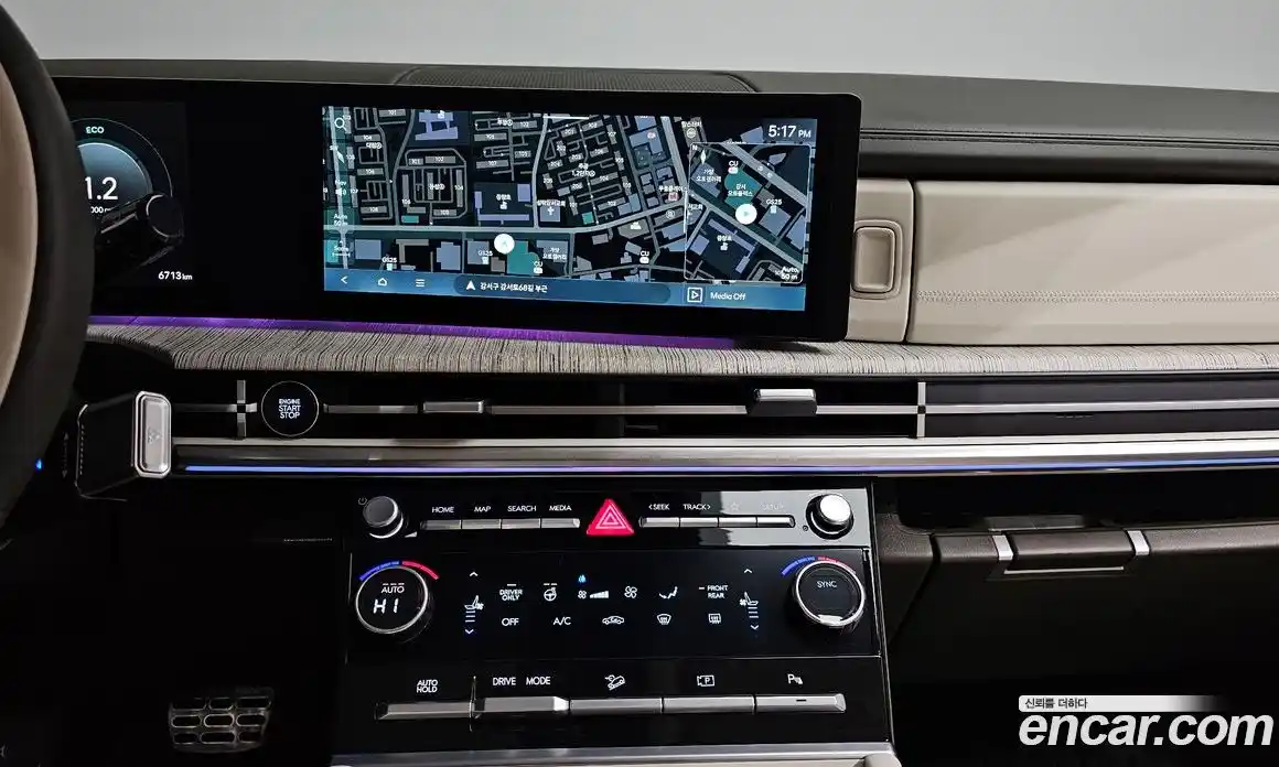 Hyundai Santa Fe 2024 1.6 Автомат в Москве № 130000, фото 13