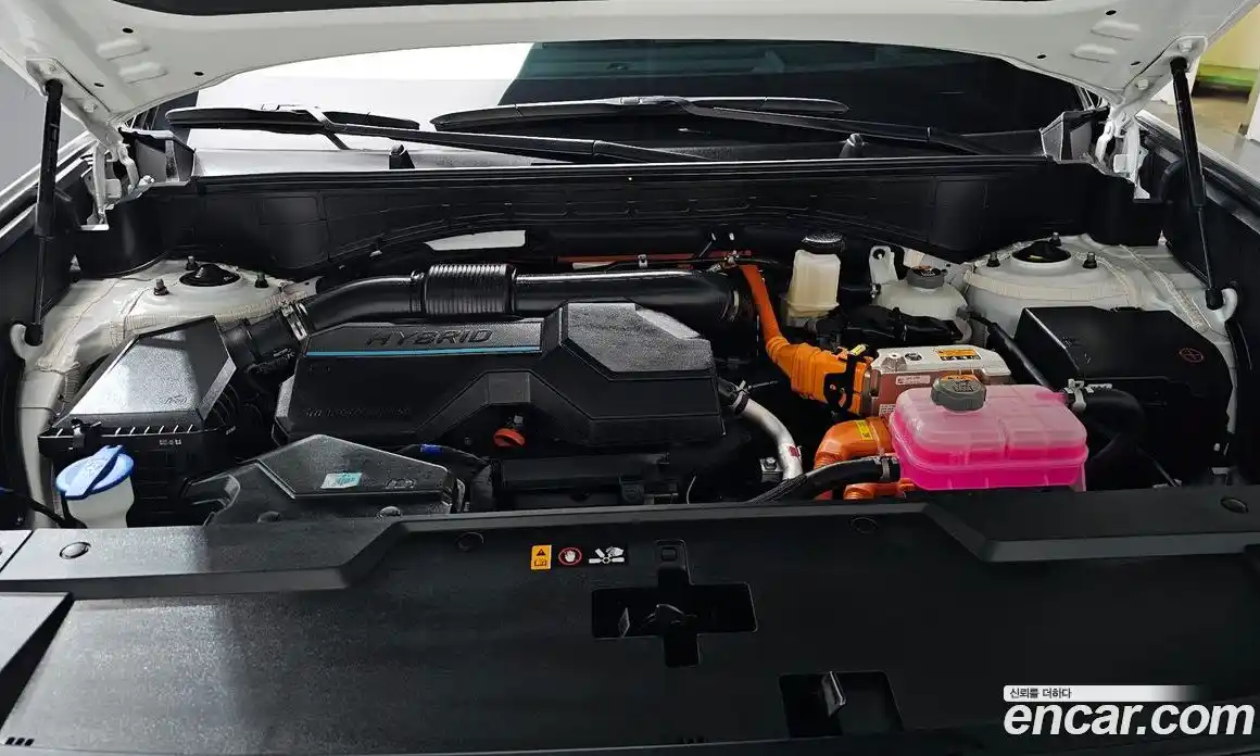 Hyundai Santa Fe 2024 1.6 Автомат в Москве № 130000, фото 19