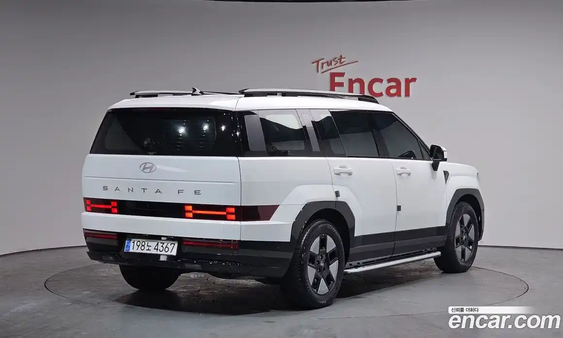 Hyundai Santa Fe 2024 1.6 Автомат в Москве № 130000, фото 4