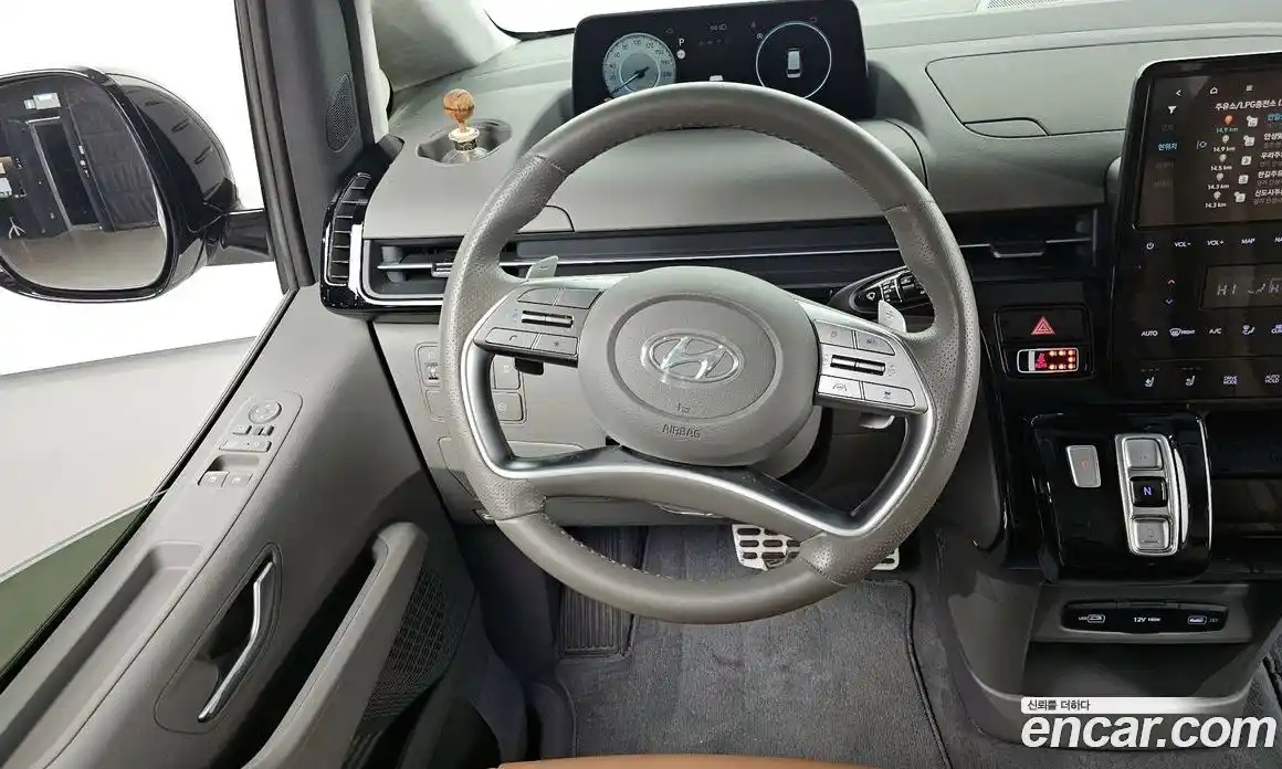 Hyundai Staria 2023 2.2 Автомат в Москве № 130096, фото 20