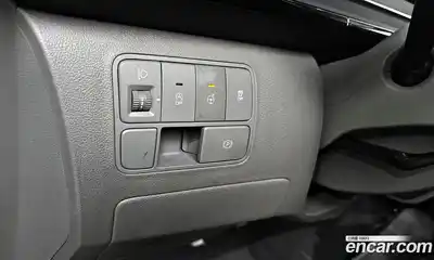 Hyundai Staria 2023 2.2 Автомат в Москве № 130096, миниатюра 3