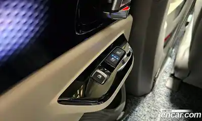 Kia Canival 2023 3.5 Автомат в Москве № 130514, миниатюра 11