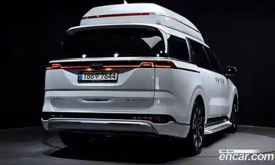 Kia Canival 2023 3.5 Автомат в Москве № 130514, миниатюра 12