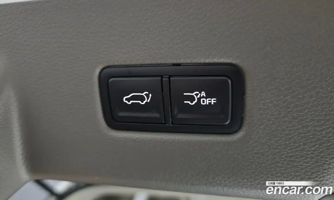 Kia Canival 2023 3.5 Автомат в Москве № 130514, фото 15