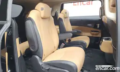 Kia Canival 2021 2.2 Автомат в Москве № 130569, миниатюра 10