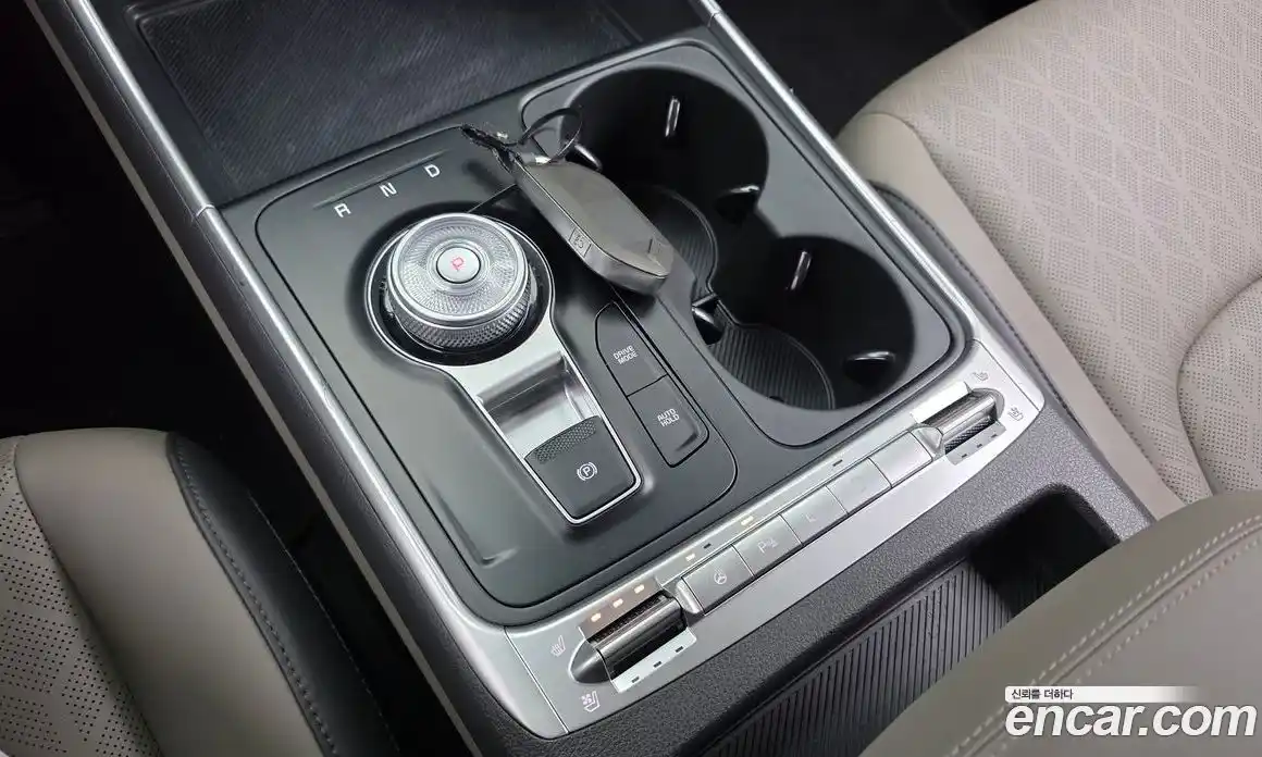 Kia Canival 2024 2.2 Автомат в Москве № 130635, фото 12