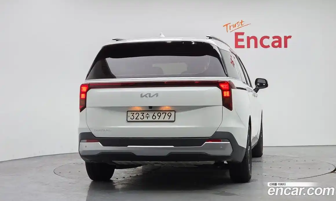 Kia Canival 2024 2.2 Автомат в Москве № 130635, фото 4